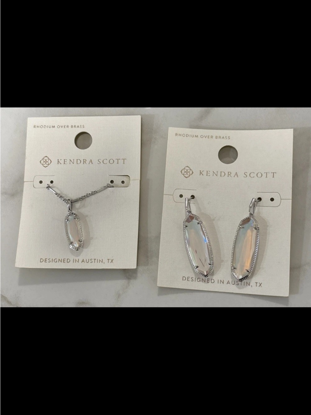 Kendra Scott Set Necklace and Earrings